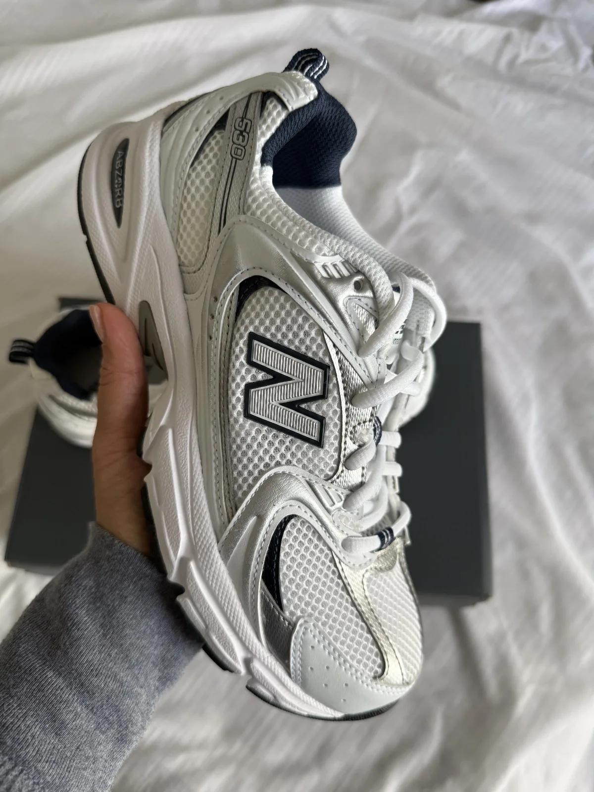 Tenis New Balance 530 Unisex — vista 3